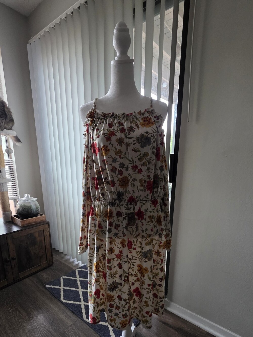 Tacera Cream Floral Long-Sleeve Tiered Dress